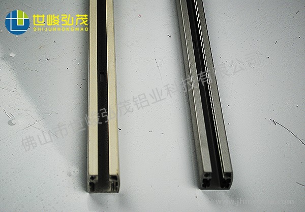 出口德國(guó)高壓軌道燈路軌套件-1