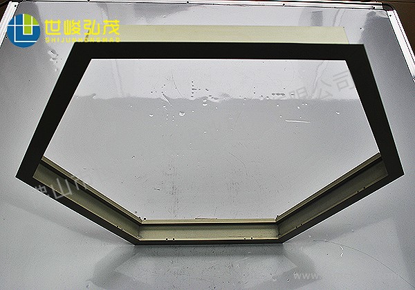 地鐵高鐵站機(jī)場(chǎng)面板燈鋁合金型材-1